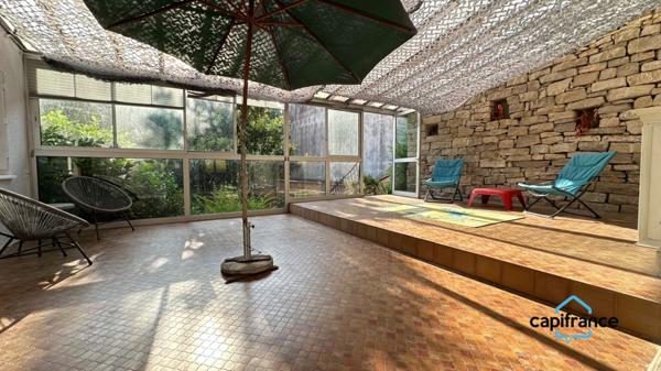 Saint Sulpice la Pointe, Maison de ville T8 de 208 m², terrain de 470 m2+atelier+caves