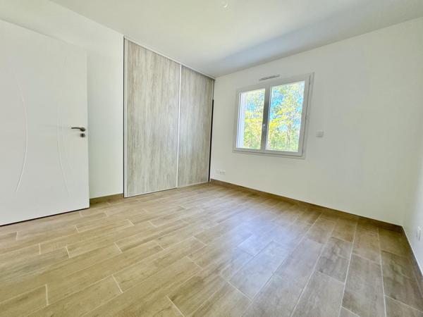 Maison neuve en campagne sans vis à vis.