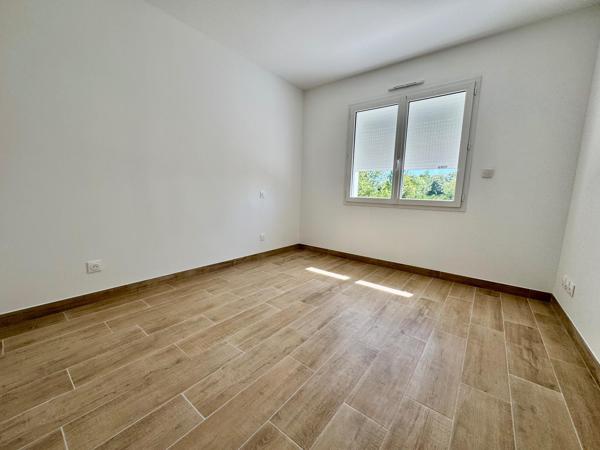Maison neuve en campagne sans vis à vis.