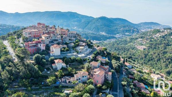 Appartement 4 pièces de 84 m² à Nice (06000)