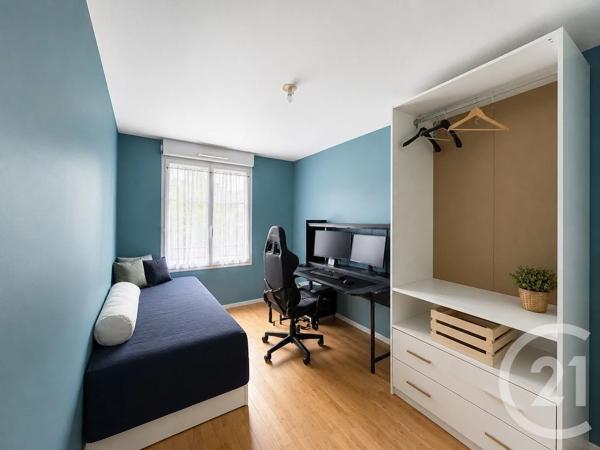 Appartement T3 à vendre  3 pièces - 65,45 m 2   MOISSY CRAMAYEL  - 77