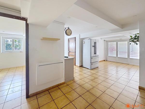 Castelsarrasin – Élégante maison des années 1930 rénovée – 200 m² – Centre-ville à pied