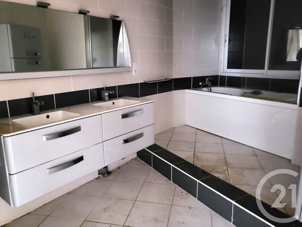 Maison à vendre  8 pièces - 207 m2 BRIONNE - 27