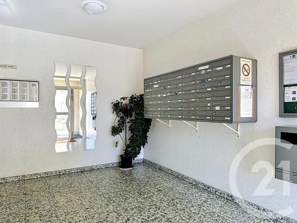 Appartement F5 à vendre  5 pièces - 90,90 m 2   PERIGUEUX  - 24