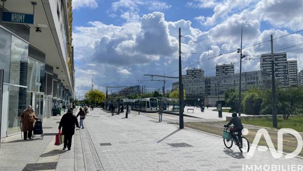 Appartement à vendre 4 pièces 77 m² Paris 19