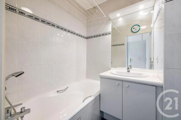Appartement F2 à vendre  2 pièces - 46,35 m 2   MONTROUGE  - 92