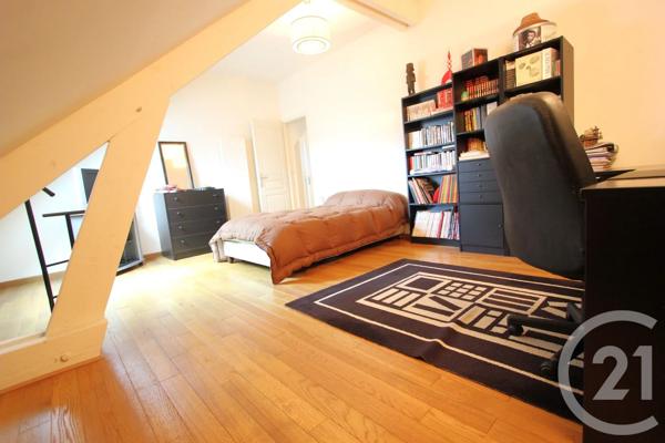 Maison à vendre  8 pièces - 166 m 2   ST MICHEL SUR ORGE  - 91