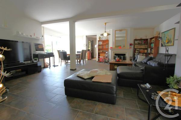Maison à vendre  8 pièces - 166 m 2   ST MICHEL SUR ORGE  - 91