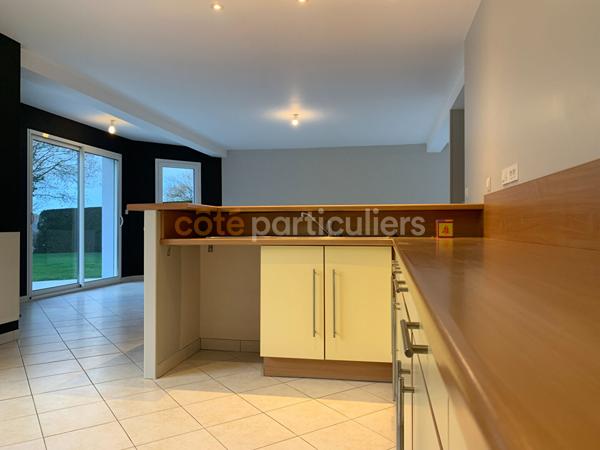 Vente Maison136 m² - 6 Pièces - COUTANCES (50200)