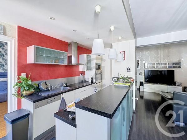 Appartement F3 à vendre  4 pièces - 90 m 2   NANGIS  - 77