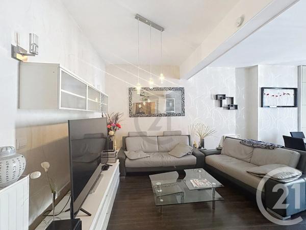 Appartement F3 à vendre  4 pièces - 90 m 2   NANGIS  - 77