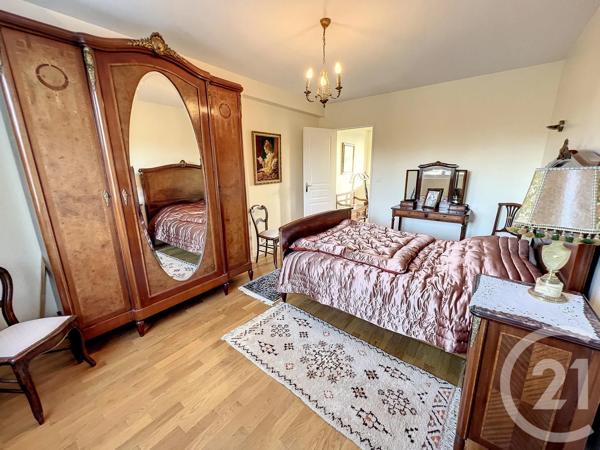Appartement F6 à vendre  6 pièces - 194,88 m 2   PROVINS  - 77