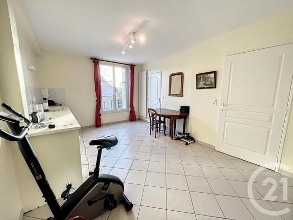 Appartement F6 à vendre  6 pièces - 194,88 m 2   PROVINS  - 77