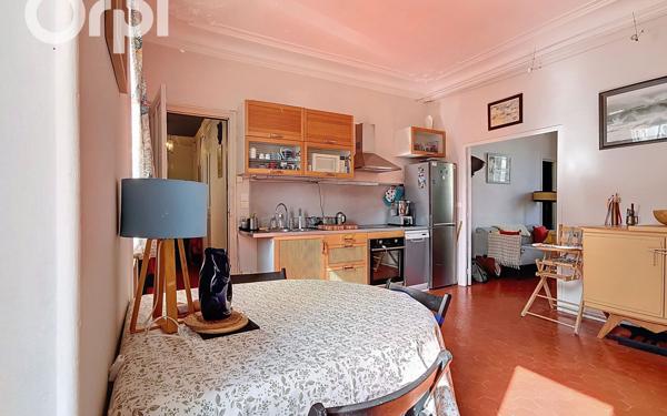 Appartement à vendre    3 pièces • 82,65 m2 Toulon