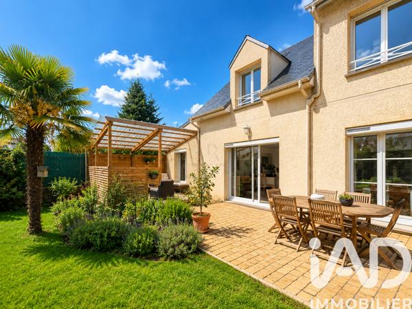 Maison à vendre 9 pièces 223,53 m² Clamart