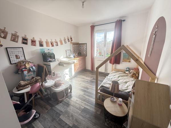 Maison  4 pièce(s)  3 chambre(s)  97.27 m²