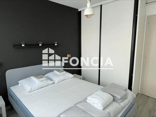 Location Appartement 3 pièces 61.65 m² - 82 COURS JEAN JAURES Echirolles 38130