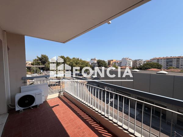 Location Studio 25.14 m² - 2 AVENUE BEL AIR Antibes 06600