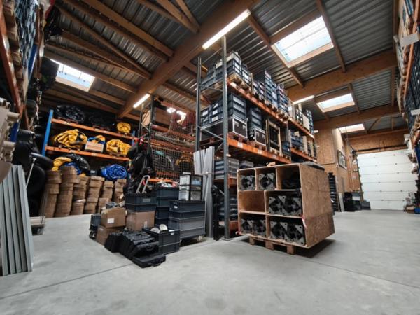 Bureaux Calais 7 pièce(s) 740 m2