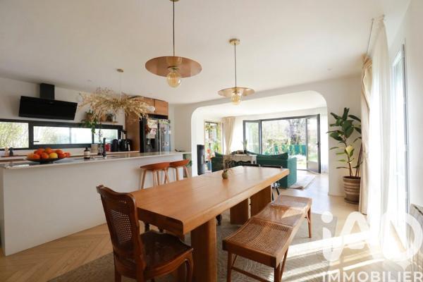 Maison à vendre 8 pièces 220 m² Brunoy