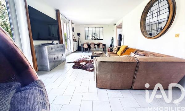 Maison à vendre 10 pièces 250 m² Longjumeau