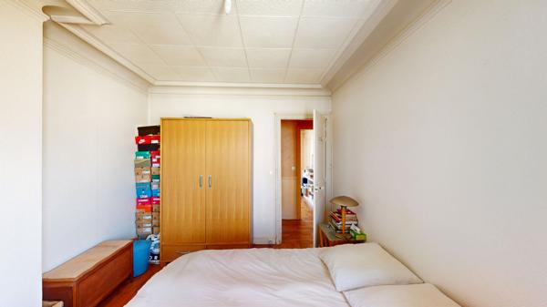Appartement Paris 2 pièces