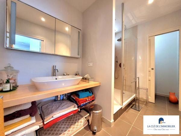 APPARTEMENT DE CHARME - T4 QUIMPER CENTRE-VILLE - 89 m² - Fibre optique - Garage en option