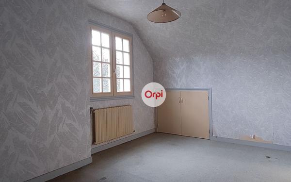 Maison à vendre    5 pièces • 107,80 m2 Questembert