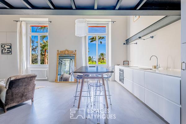 Cannes Californie : duplex belle époque et lignes contemporaines.