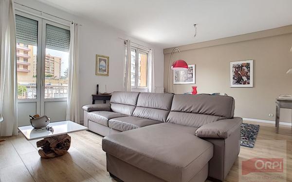 Appartement à louer    3 pièces •  Ajaccio