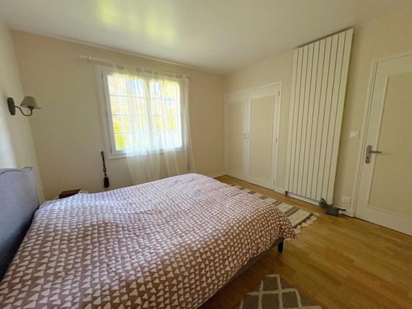 MAISON 5 PIECES 204M2 EXCELLENTES PRESTATIONS AIRE-SUR-L'ADOUR