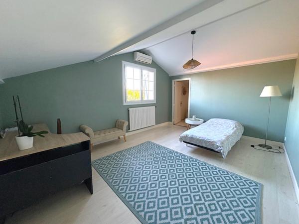 MAISON 5 PIECES 204M2 EXCELLENTES PRESTATIONS AIRE-SUR-L'ADOUR