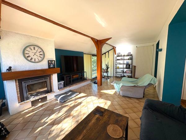 MAISON 5 PIECES 204M2 EXCELLENTES PRESTATIONS AIRE-SUR-L'ADOUR