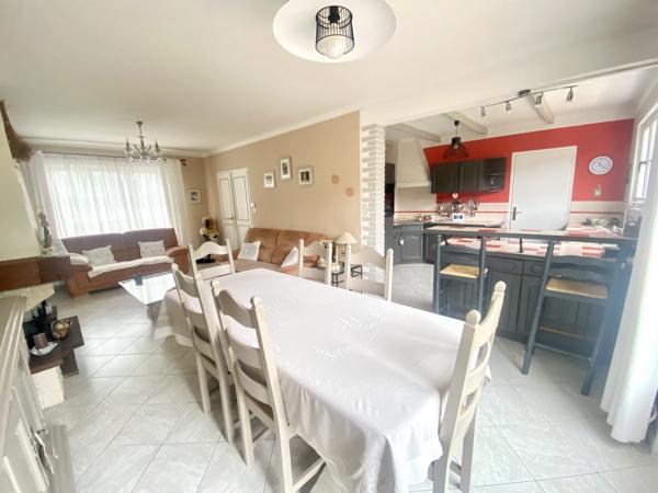 Maison mitoyenne 2 côtés à vendre, 5 pièces - Faches-Thumesnil 59155