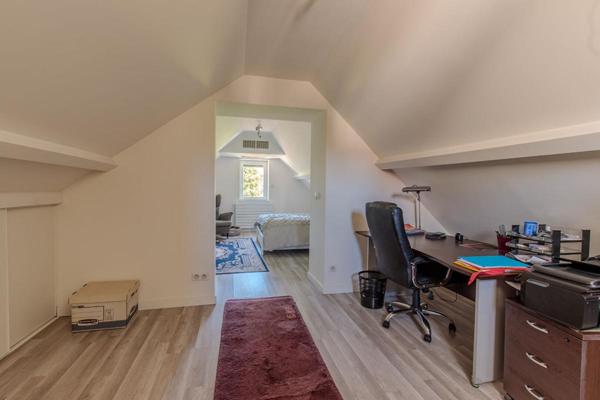 Longuesse - Maison familiale de charme sur 3 700 m² de terrain