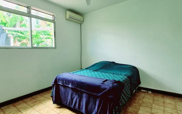 Appartement à louer    4 pièces •  Pointe-Noire