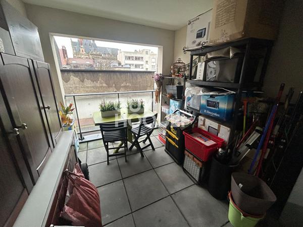 A VENDRE Appartement T2 - 49 M² - 1 chambre - Balcon - Place de parking couverte privative-