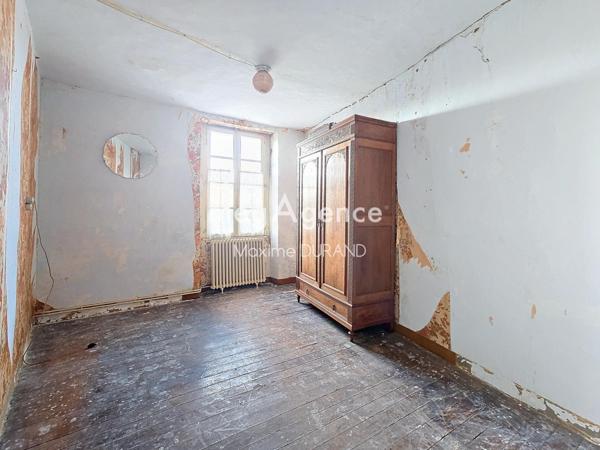 Maison à GESTE, 49600 - 5 pièces 106m²