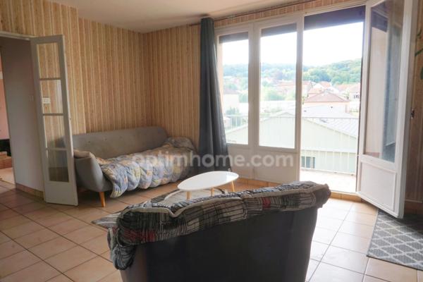 Appartement à vendre 3 pièces + grande cave à NAVENNE (70)