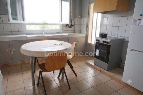 Appartement à vendre 3 pièces + grande cave à NAVENNE (70)