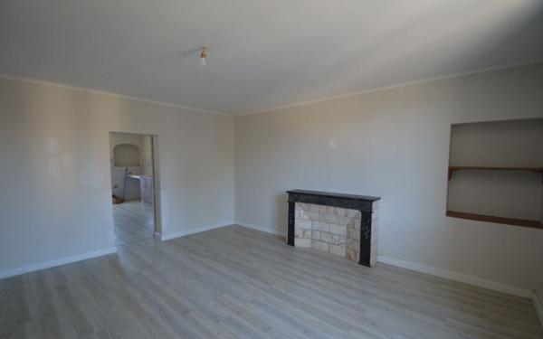 Appartement à louer    3 pièces •  Périgueux