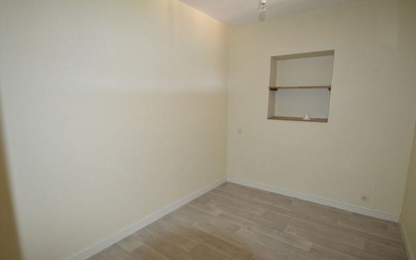 Appartement à louer    3 pièces •  Périgueux