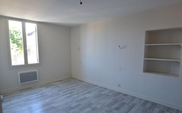 Appartement à louer    3 pièces •  Périgueux