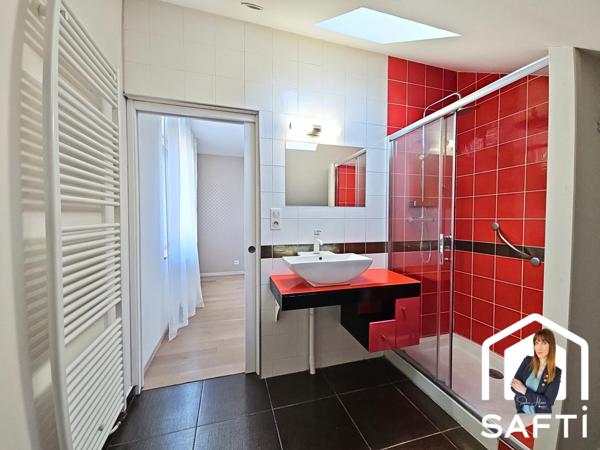 Maison clé en main, parfaitement située, alliant fonctionnalité, confort et qualité de vie.