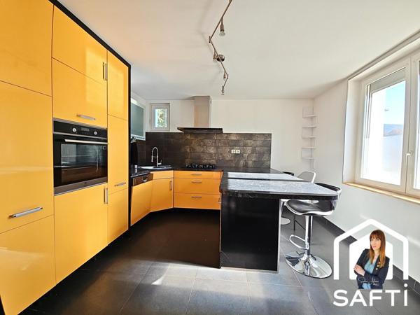 Maison clé en main, parfaitement située, alliant fonctionnalité, confort et qualité de vie.