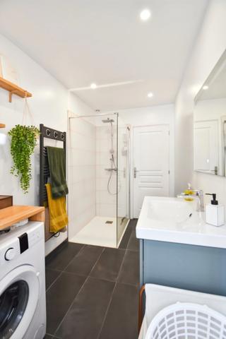 Appartement à vendre 76m² – 3 chambres – cave 46 m² – Quartier Thermes – ROCHEFORT (17)