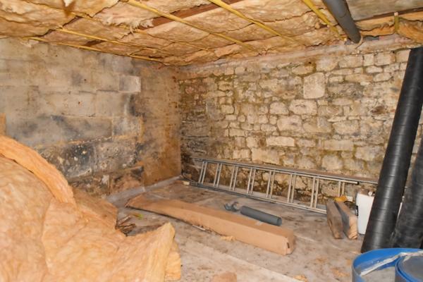 Appartement à vendre 76m² – 3 chambres – cave 46 m² – Quartier Thermes – ROCHEFORT (17)