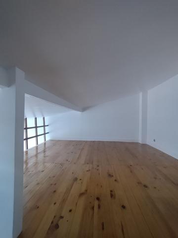 APPARTEMENT T2 AVEC GRANDE MEZZANINE - CENTRE VILLE MONTREUIL