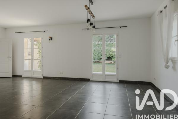 Maison à vendre 5 pièces 112 m² Éguilles