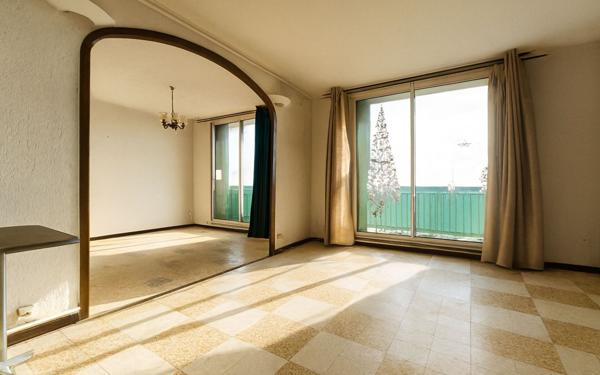 Appartement à vendre    4 pièces •  Nîmes